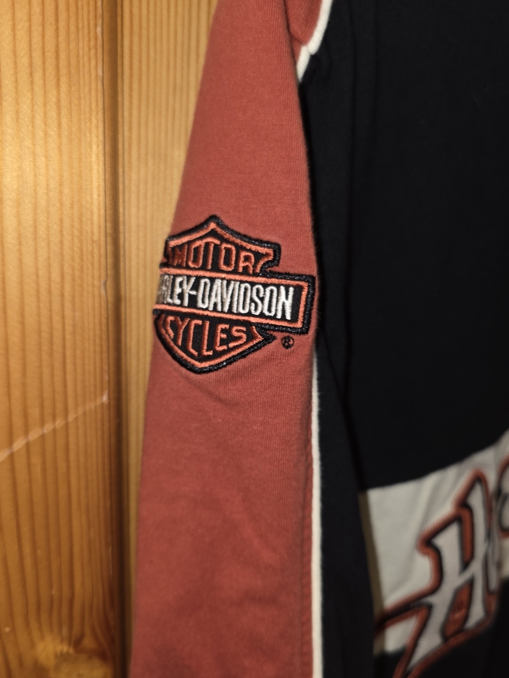 Harley-Davidson Black & Rust Long Sleeve Shirt - Picture 4 of 9